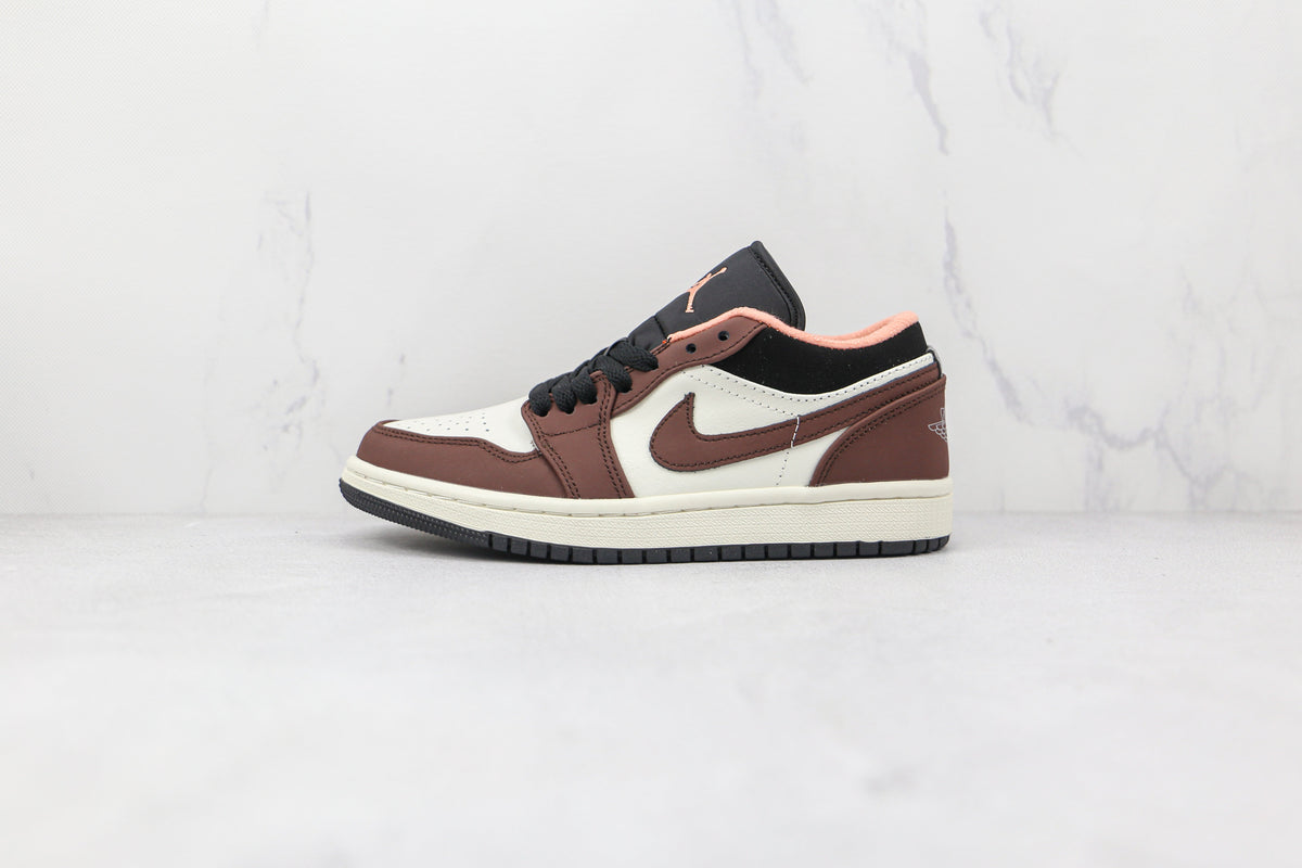 Jordan 1 Low Mocha