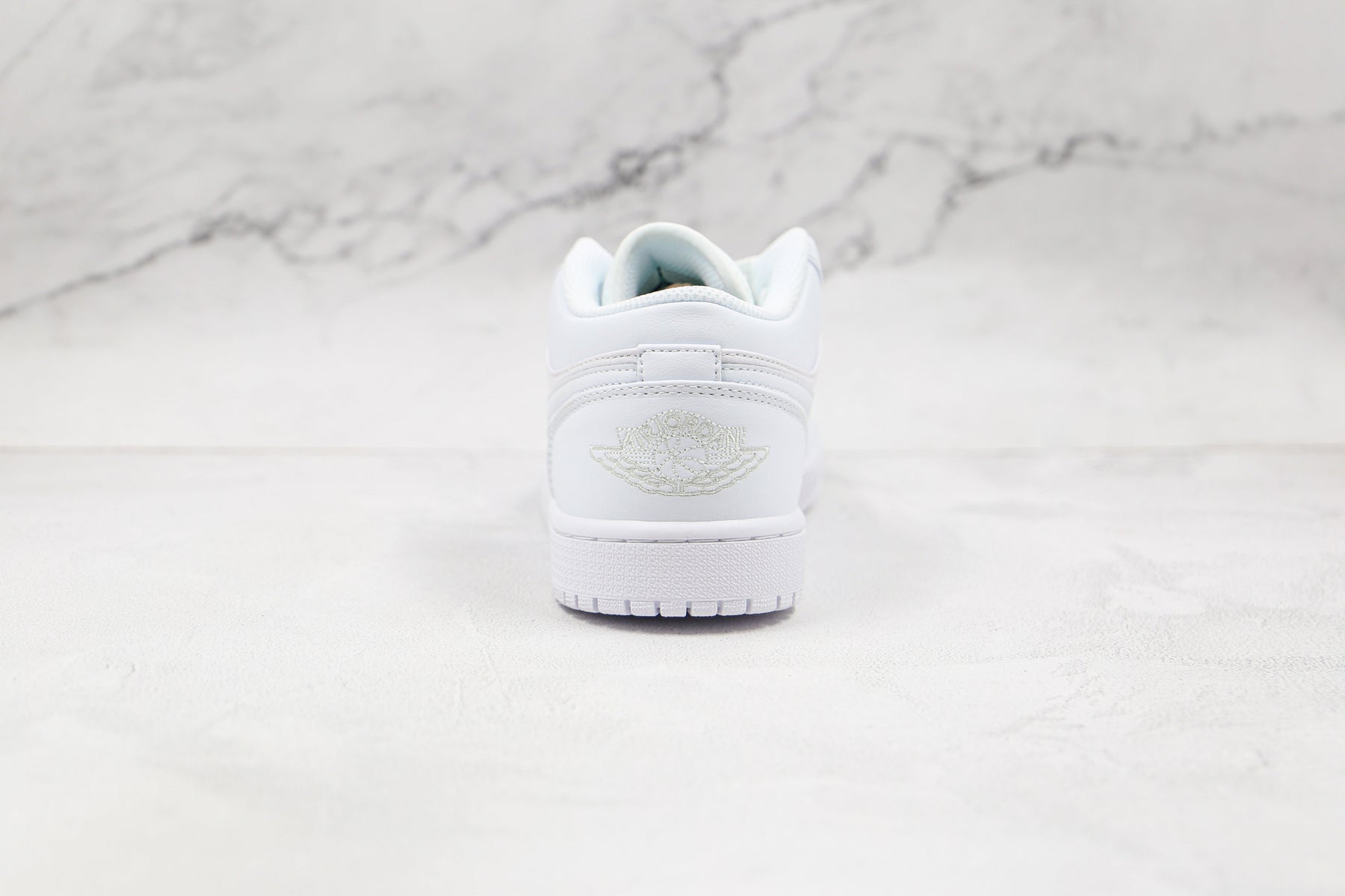 Jordan 1 Low Triple White