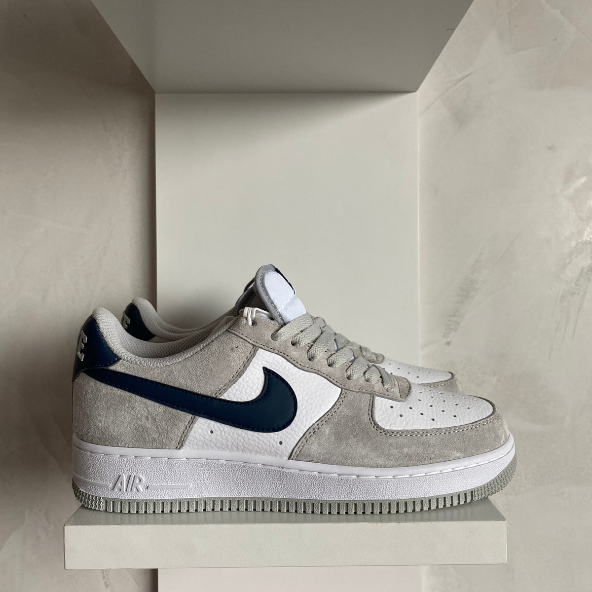 Nike Air Force 1 Low Light Smoke Grey Midnight Navy (Pronta Entrega)