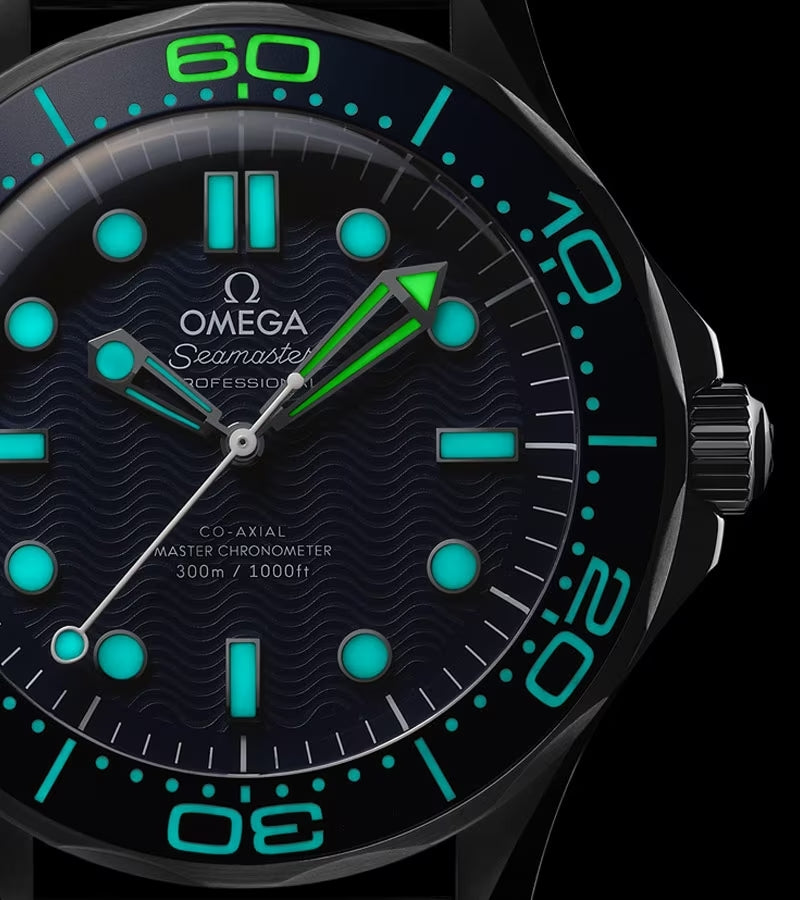 Relógio Seamaster Diver 300M 42mm James Bond 60th anniversary - Acompanha Caixa + Certificado